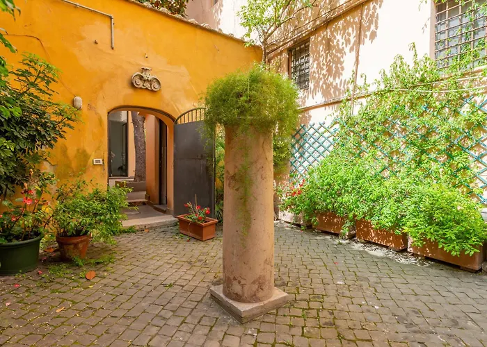 Piacentino Homes Trastevere Apartment